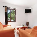 Aurora Ecorural Kır Evi